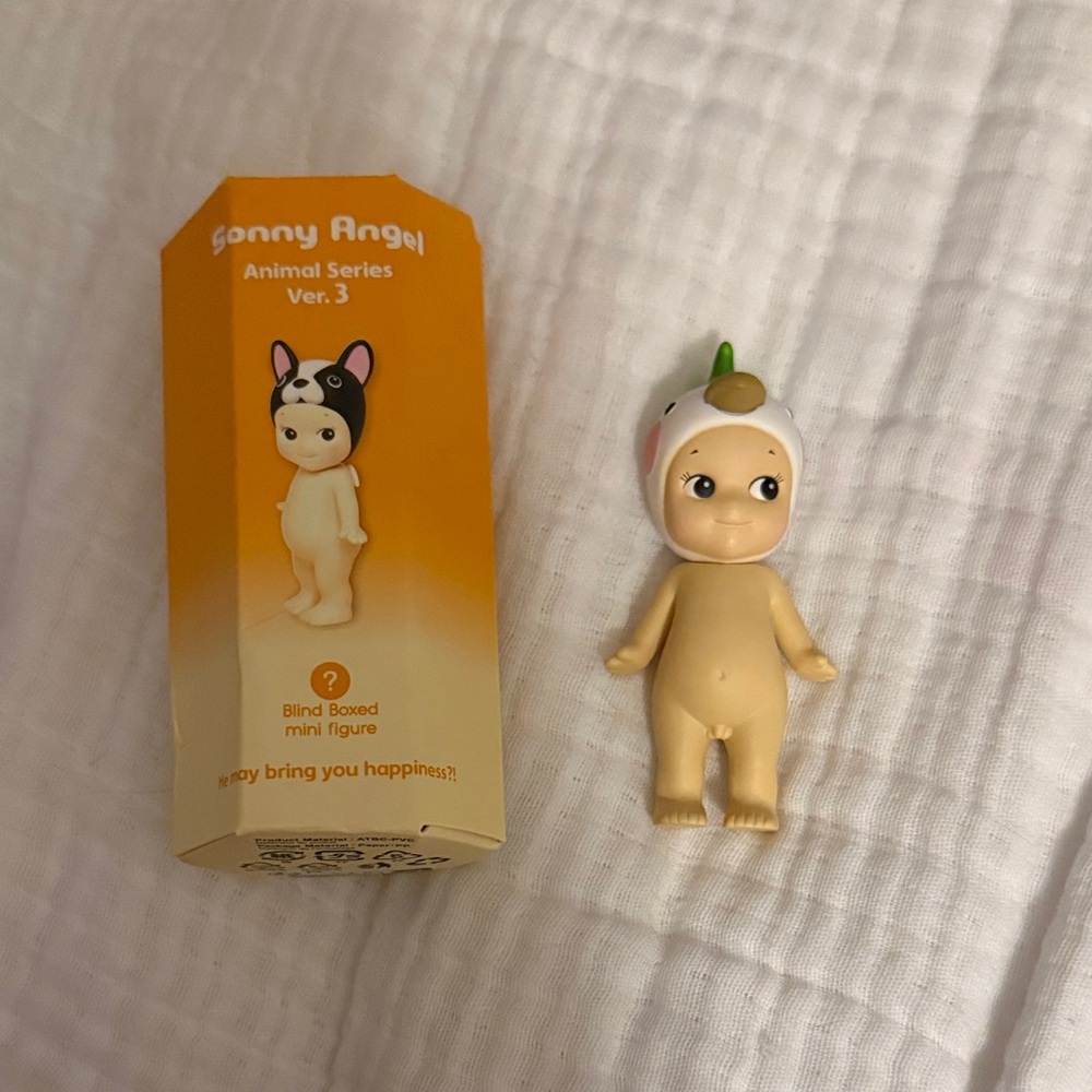 Sonny Angel Animal Series 3 Parrot